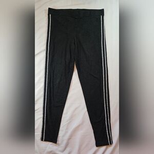 Victoria Secret Pink Womens Black Legging With Silver Shimmer Stripes Size Large